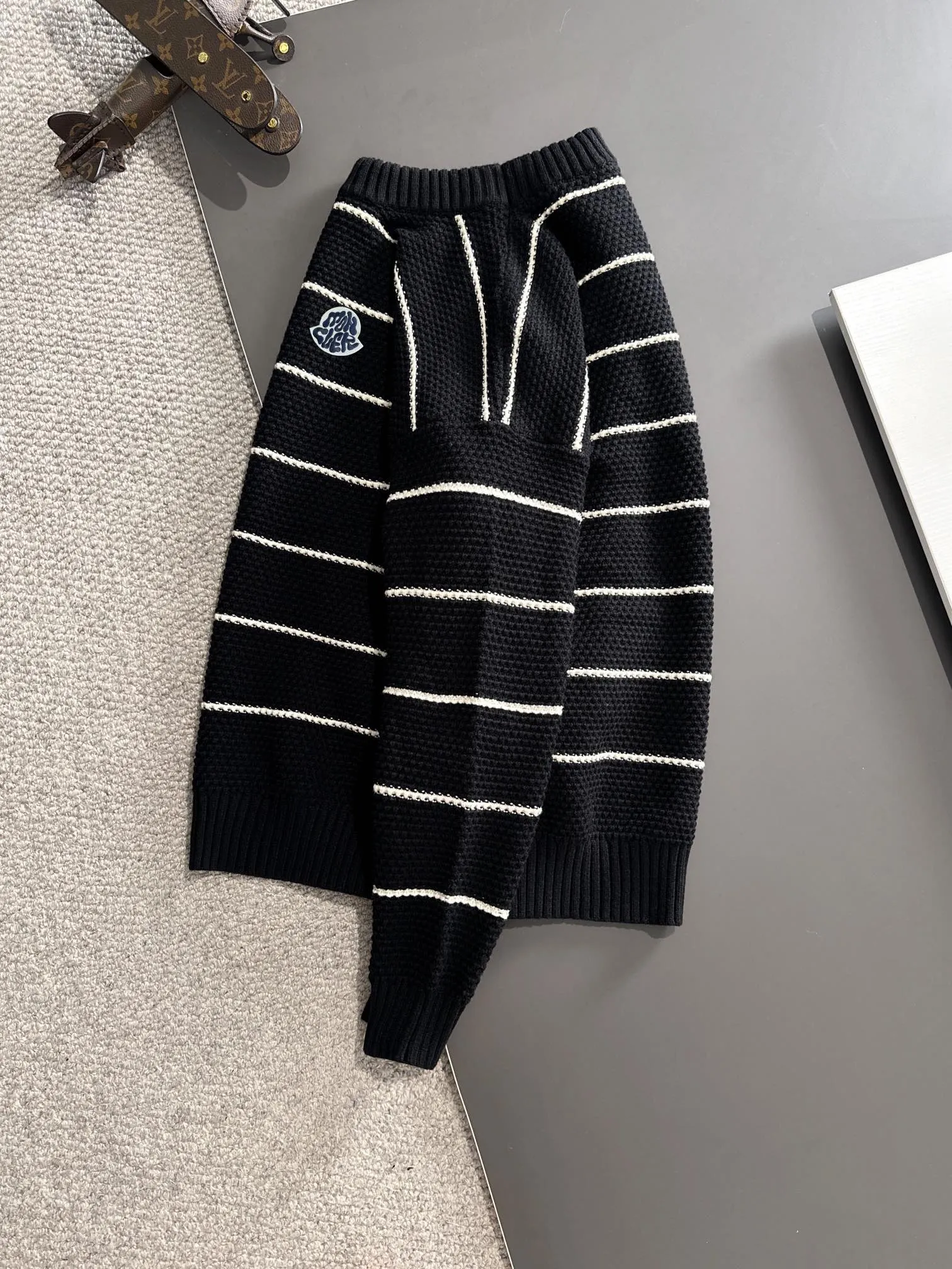 2024 New Arrival ， Hot Sale！ . . ，logo ， ！ . . . ！ ！Sizes：M-3XL